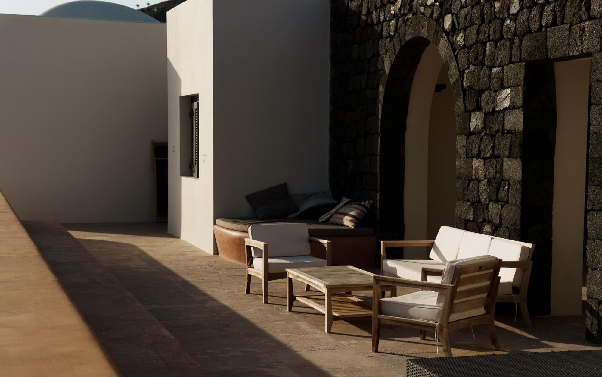 Calypso Sea Sunset Relais * Siba